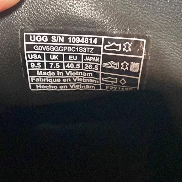 UGG Woodlyn Moccasin Style Booties - Picture 11 of 17